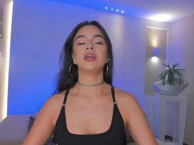 AlanaCraft on BongaCams 