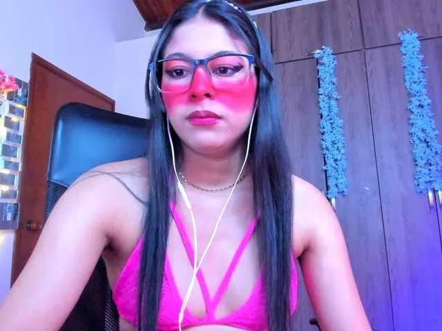 ALYSSON18 on BongaCams