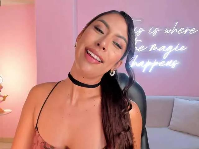 ArianaDumont on BongaCams 