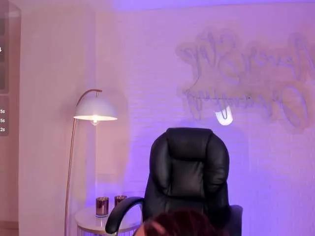 ArianaDumont on BongaCams