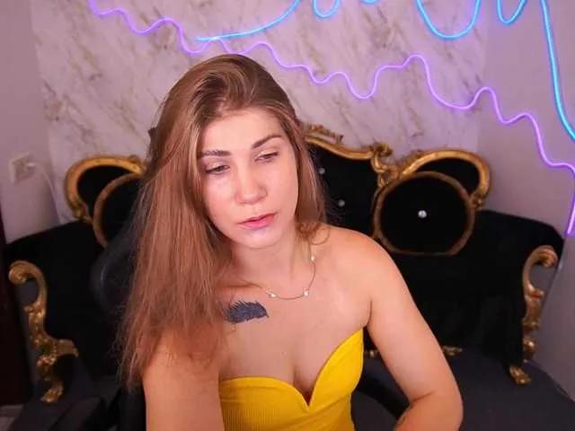 CassandraGood on BongaCams 