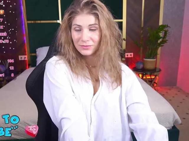 CassandraGood on BongaCams 