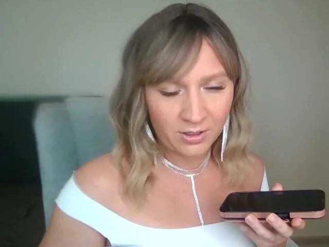 Florina-lu on BongaCams