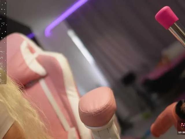 fluffiebaby — Freechat on BongaCams