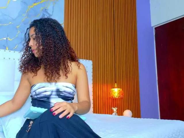 Hornysweetebony on BongaCams