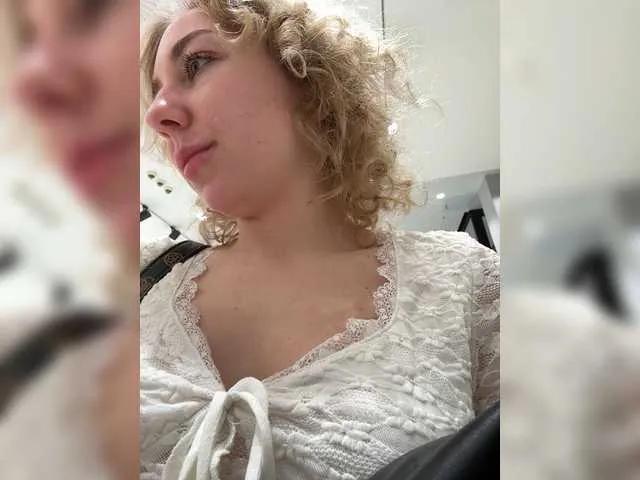 Janchi- — Freechat on BongaCams