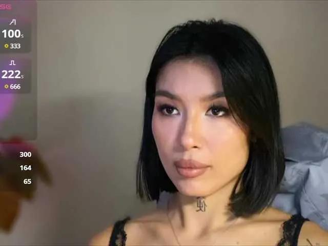 JulieTurner on BongaCams