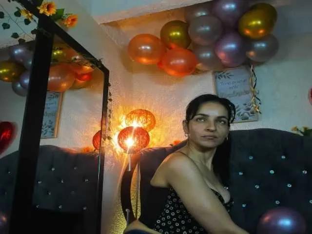 karol-rose — I am a naughty girl , i like that the men make me so horny,lick my pussy touch my body and let me say how can fuck me
