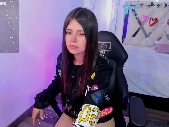 kittystart-tay on BongaCams