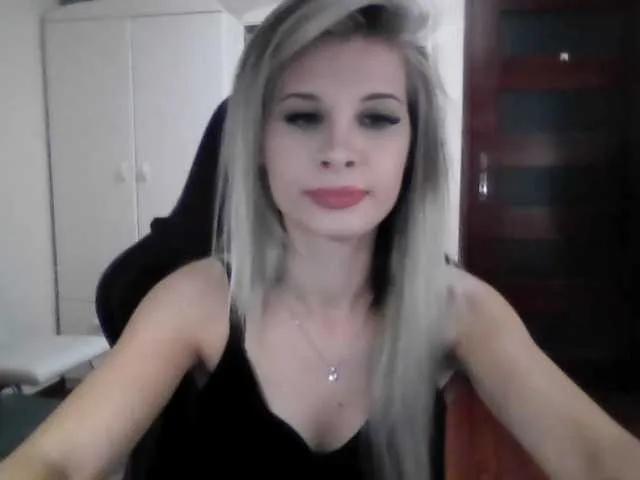 KristineNatural's avatar