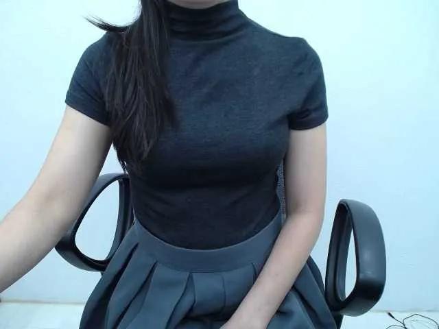 Lady-Young — Freechat on BongaCams
