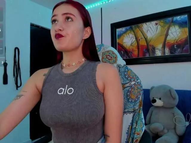 Laurahoot20 on BongaCams