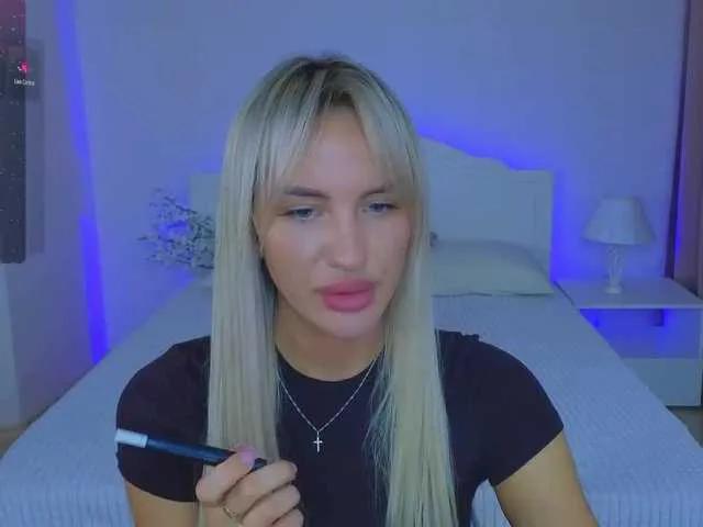 LeilaFlower on BongaCams