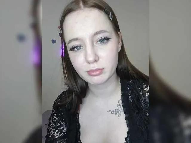 LolaMin on BongaCams 