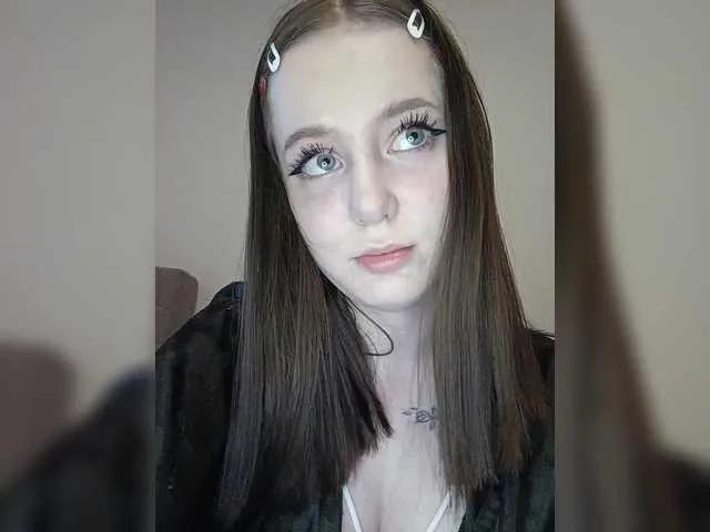LolaMin on BongaCams 