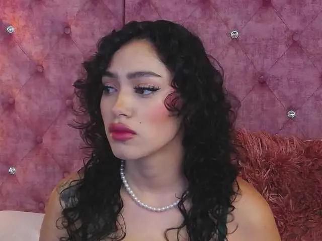 MaddisonBelucci on BongaCams