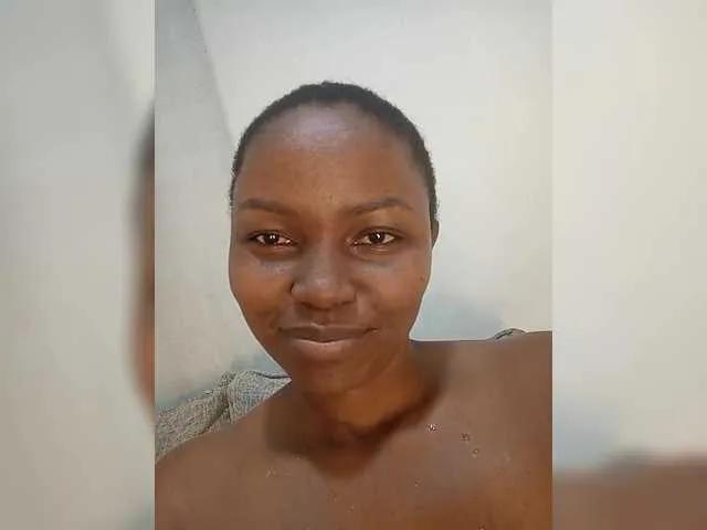 Miss-Atlai on BongaCams 