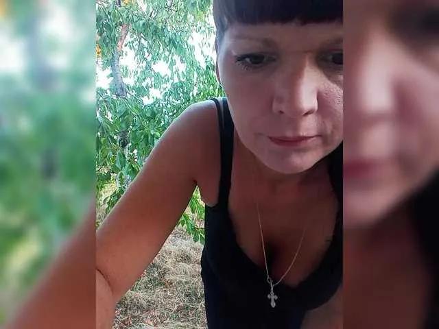 Model555 on BongaCams