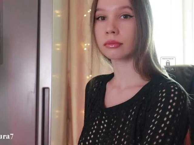 MsAura on BongaCams