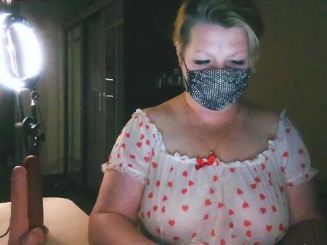 MsYummy — Freechat on BongaCams