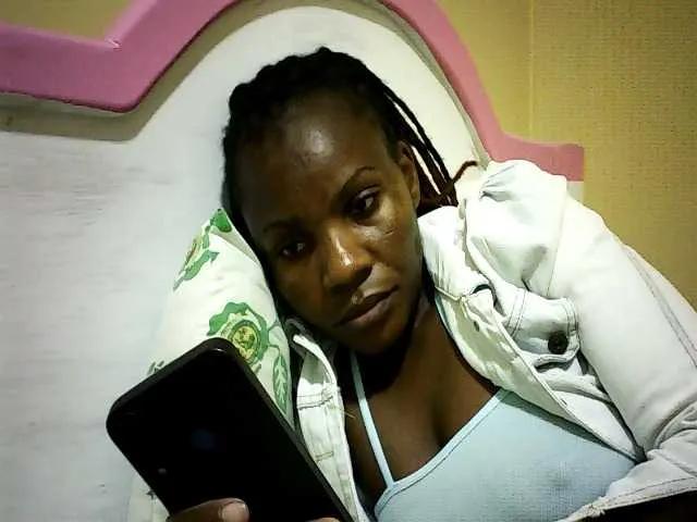 Pierra77 on BongaCams