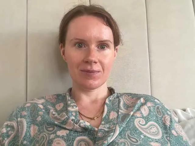 REDHEADROSIE — WHEN YOU SPOIL ME WITH TIPS MAKES MY PUSSY NICE AND WET.....