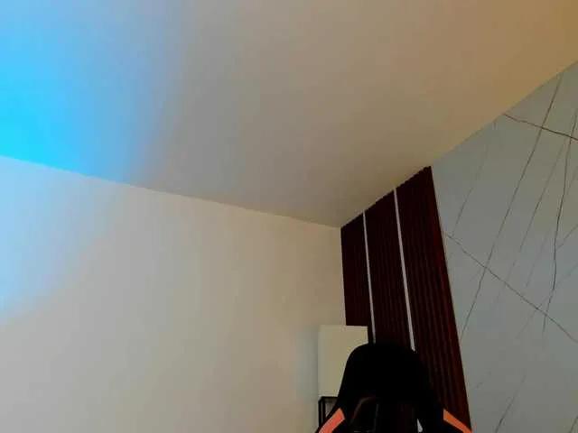 sarah-perez — I lovce dance 
I love play with my toys!!
I love oil show 