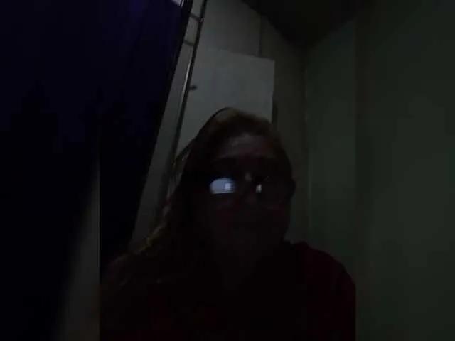 Saraimilf01 on BongaCams