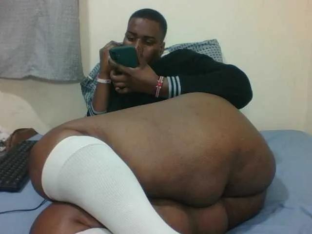 Sexyblacktits on BongaCams