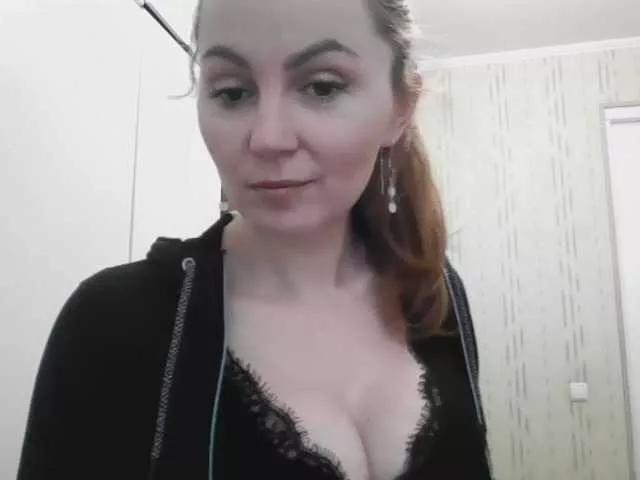 TessBertie on BongaCams 