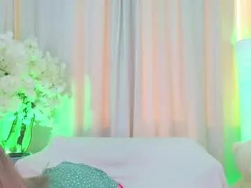 _b00bss_ — ! | Goal:  cute ahegao  | Hello there, i'm Jess #new here, i have #bigboobs and #bigass im #young #natural girl [25 tokens remaining]