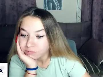 blondesparkle25's avatar