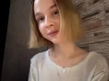 gigikray — Goal - Showing my first ahegao? My name is Molly #new #18 #shy #teen #young [81 tokens remaining]