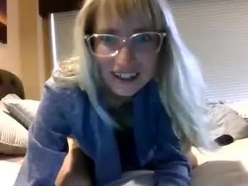 helltoheaven22 on Chaturbate 