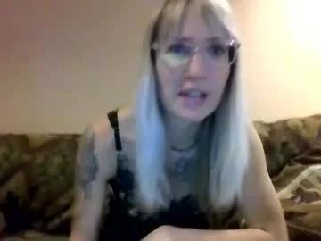 helltoheaven22 on Chaturbate 