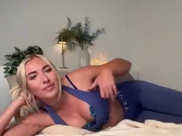 heyskylar — wild & sweet weekend ride goal: take my top & bottom off   #bigboobs #bigass #teen #18 #new [1295 tokens remaining]