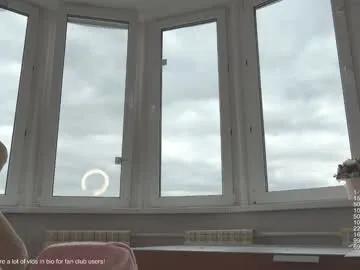 honey_sunshine — ocean squirt on my face upside down! tip99/169/222/500/1000 and I cum like ocean [4999 tokens left] #squirt #bigass #teen #braces #pawg