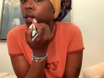 kinkycoupleinteracial on Chaturbate 