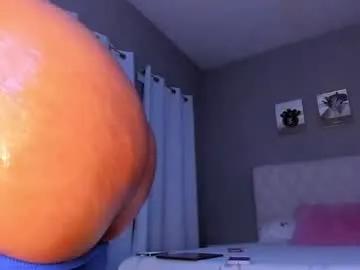 kloewandan — The way my ass swallows your dick makes you wanna unload so much cum it runs from my hole all the way to my throat/- 333TK= Naked + SLIPPERY OILY TEASE/ G: Full #couple #bigboobs #bigass #squirt #anal