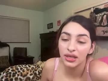 livhart — hand bra  #petite #brunette #18 #new #shy [346 tokens remaining]