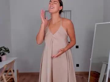 lynn_jackson — goal: morph dress into small top    Autumn's Saturdays are special!    #brunette #skinny #natural #shy #young [347 tokens remaining]