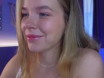 milly_shy — welcome back Milly  #feet #teen #blowjob #smalltits [21 tokens remaining]