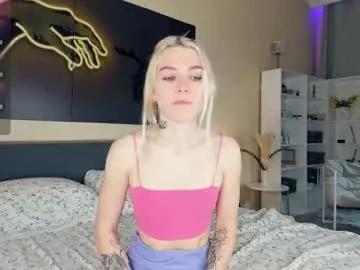 myviolet_rush — Olive here^^ GOAL: Body tour  #new #shy #18 #teen #skinny [762 tokens remaining]
