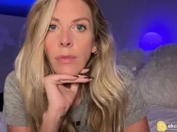 oh_ok_cassidy — shh my mom's here - Goal: take off my top [3000 tokens left] #blonde #pvt #longhair #milf #lovense #private