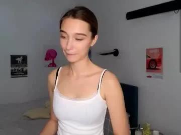 smoothnesss — I am Eva and I wanna reach 725Bite my lips close up :> #new #shy #cute #young #18 [25 tokens remaining]