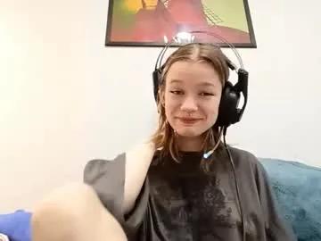 vannessablumer — Umm, hi, its my first day:) Goal - Lick my lips close to cam!  #new #shy #teen #18 #skinny [15 tokens remaining]