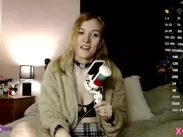 xelliee_rosex on Chaturbate 
