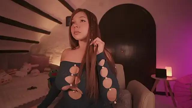 -SofiaCastillo- — Freechat on StripChat