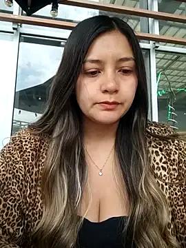 alana_69 — Full topless in public place