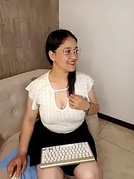 Alana_steel_1 on StripChat